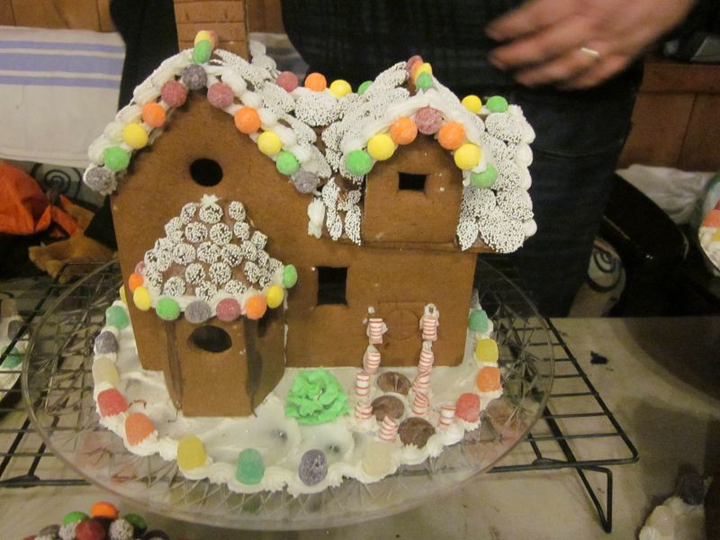 Holiday cake